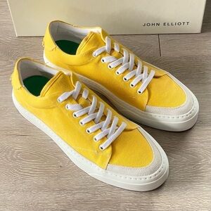 JOHN Elliott Haze Canvas Low in Canary | New In Box